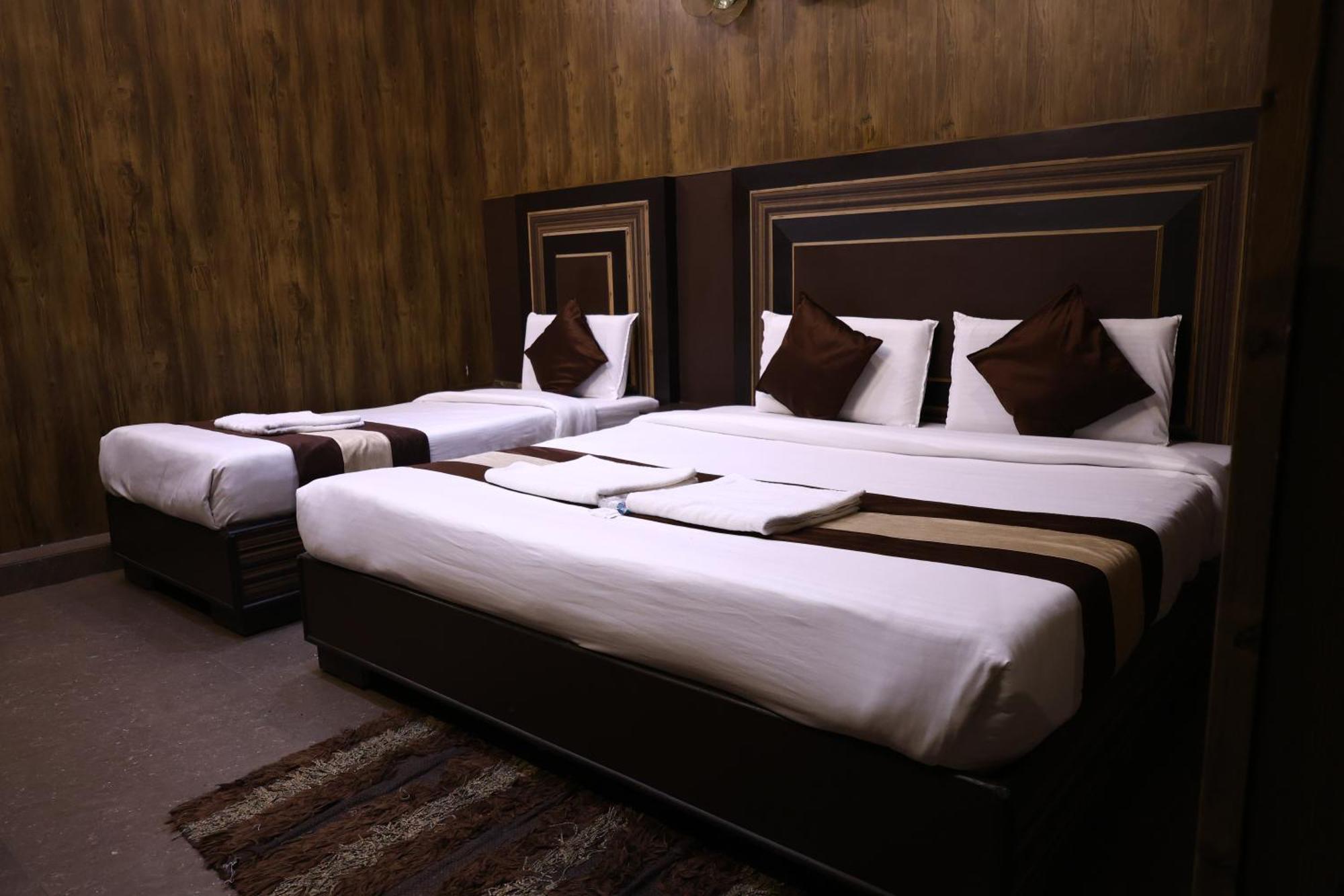 Hotel Pardesi Haridwār Exterior foto